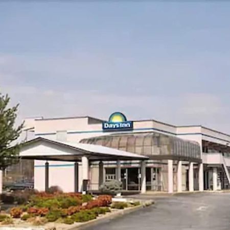 Days Inn By Wyndham Greeneville Buitenkant foto