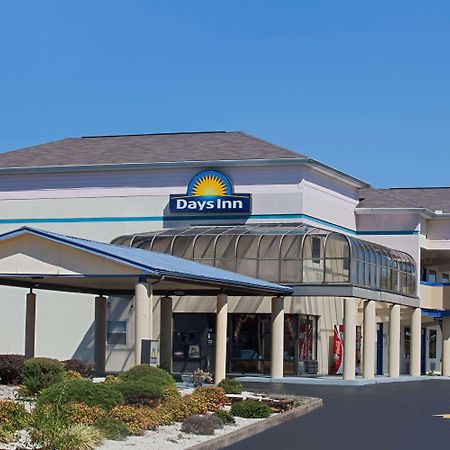 Days Inn By Wyndham Greeneville Buitenkant foto