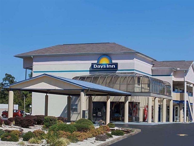 Days Inn By Wyndham Greeneville Buitenkant foto