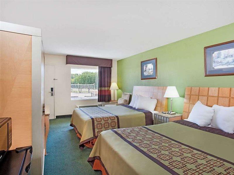 Days Inn By Wyndham Greeneville Buitenkant foto